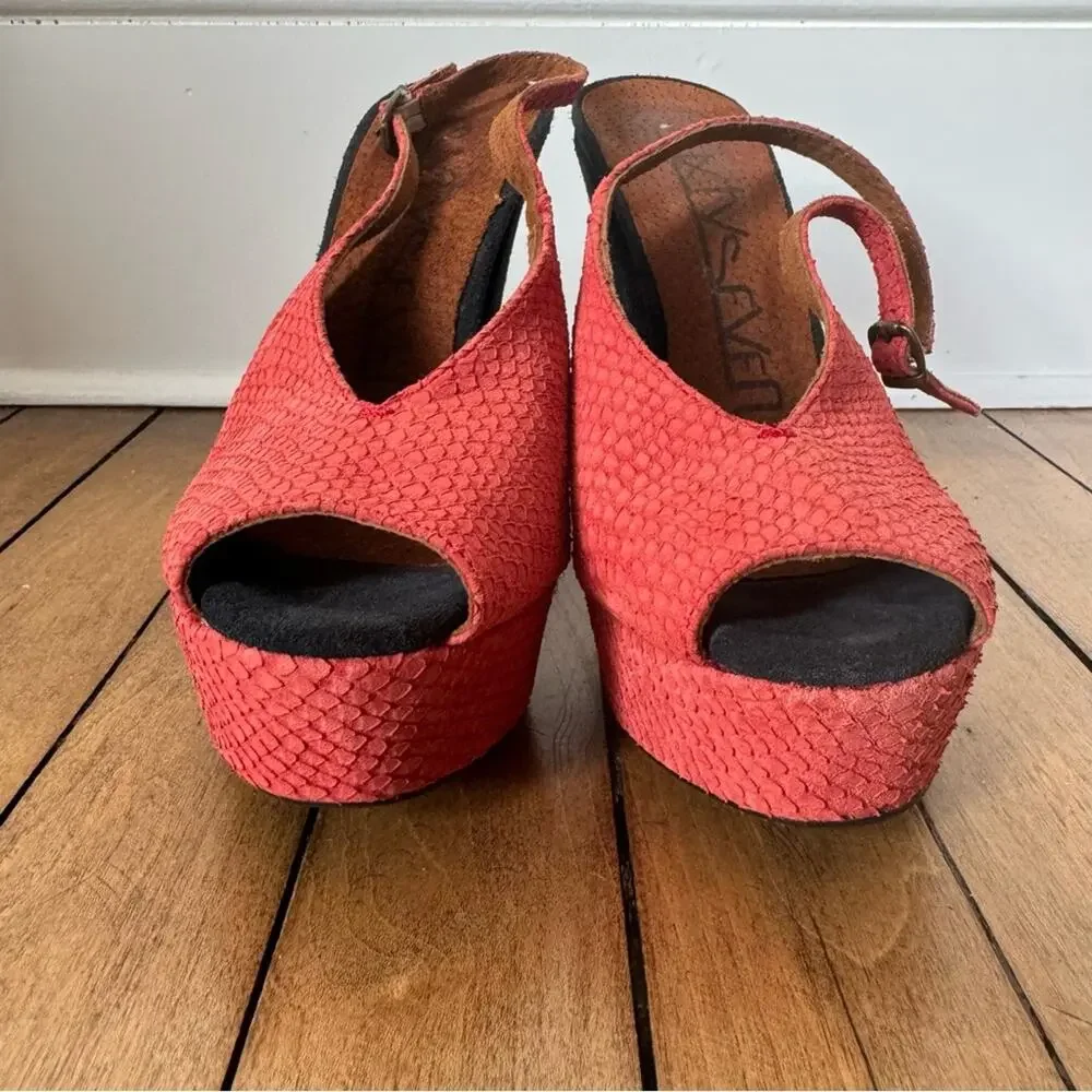 Sixtyseven Red Reptile Suede Peep Toe Platform Block Heels 37 / 6